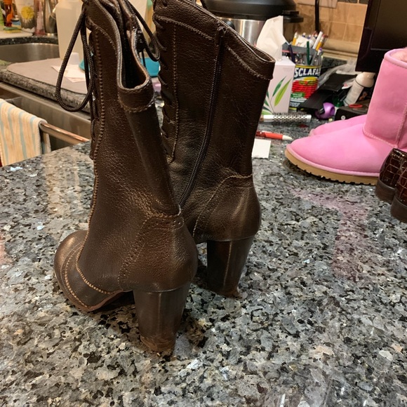 Steve Madden high heel boots lightly used - Picture 4 of 8